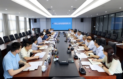 市人大财经委、常委会预算工委到俄罗斯专享会集团开展事情调研