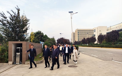 团市委、、市贸促会、、市青企协一行到俄罗斯专享会集团泾河工业园考察交流